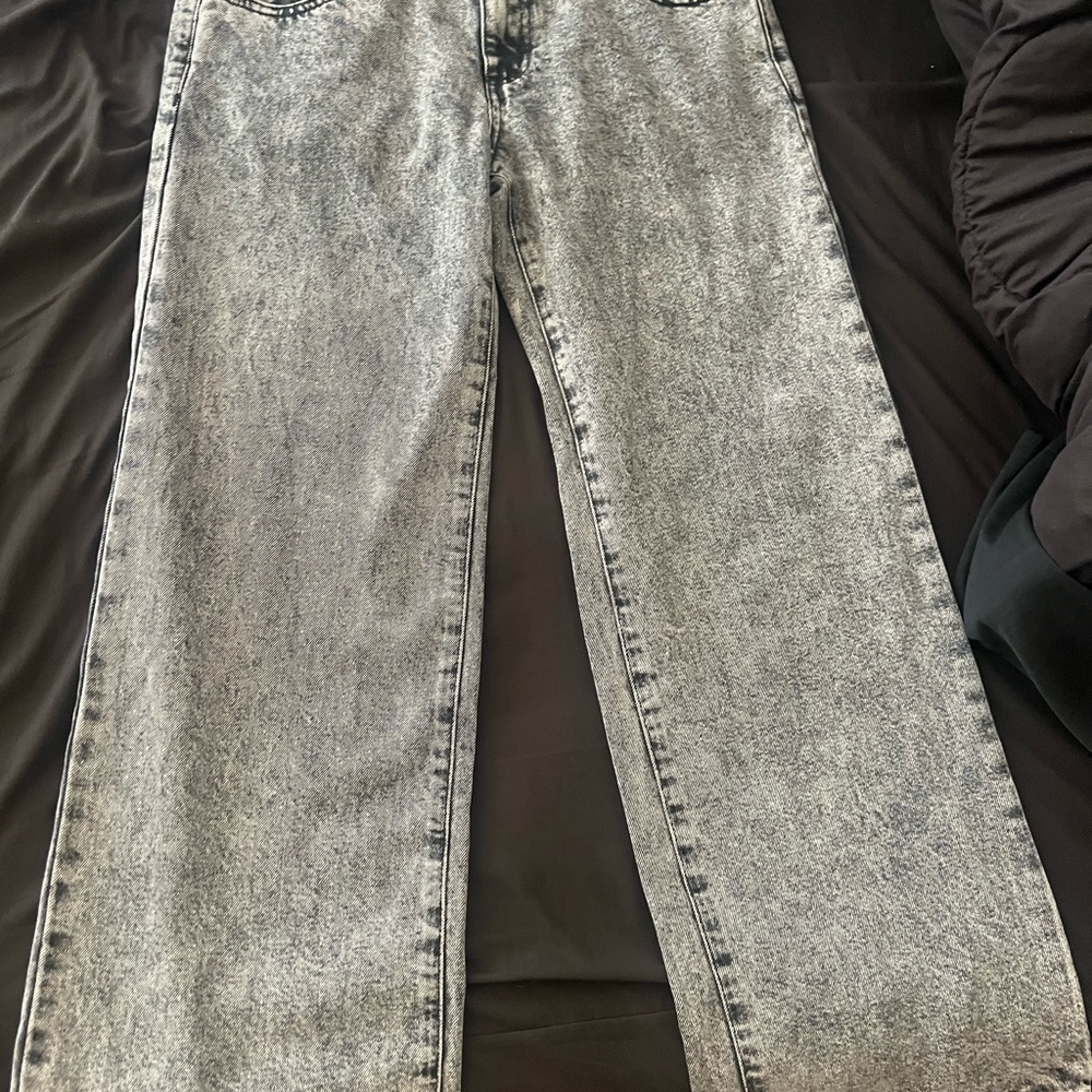 Stylish Acid Wash Jeans